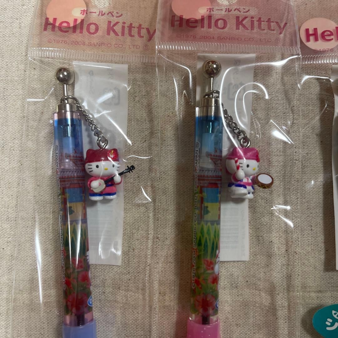 [Rare] Local Hello Kitty ballpoint pen Okinawa limited 3 pieces