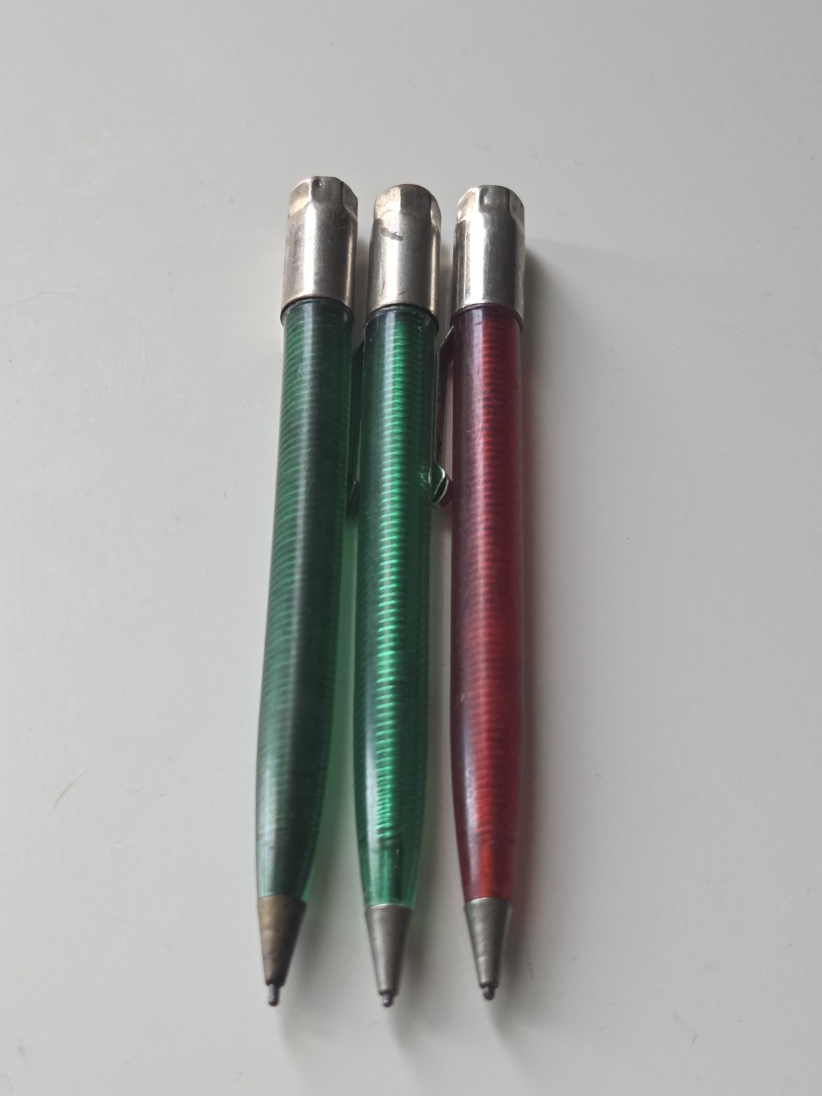 Vintage Scripto Red & Green Translucent Twist Mini 4″ Mechanical Pencil Lot Of 3