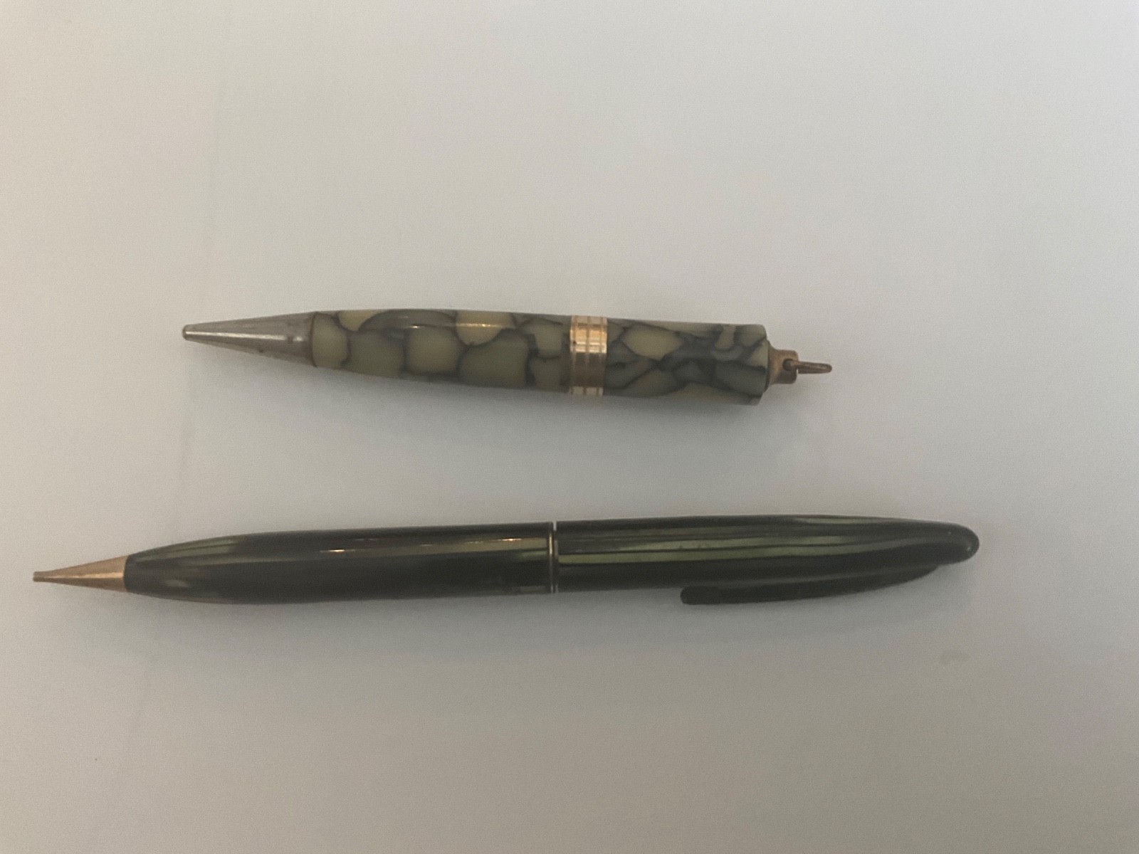 Antique Lot Of 2 Mechanical Pencils 1 Sheaffer (Orig. Label) 1 Unknown VGC