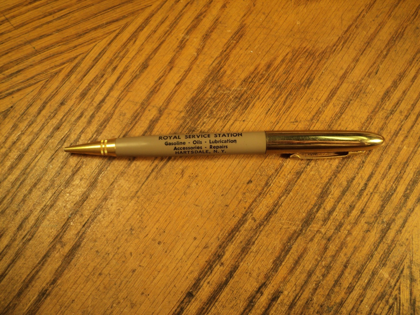 Vintage Wings Mechanical Pencil Royal Service Station Hartsdale NY Sample W-5716