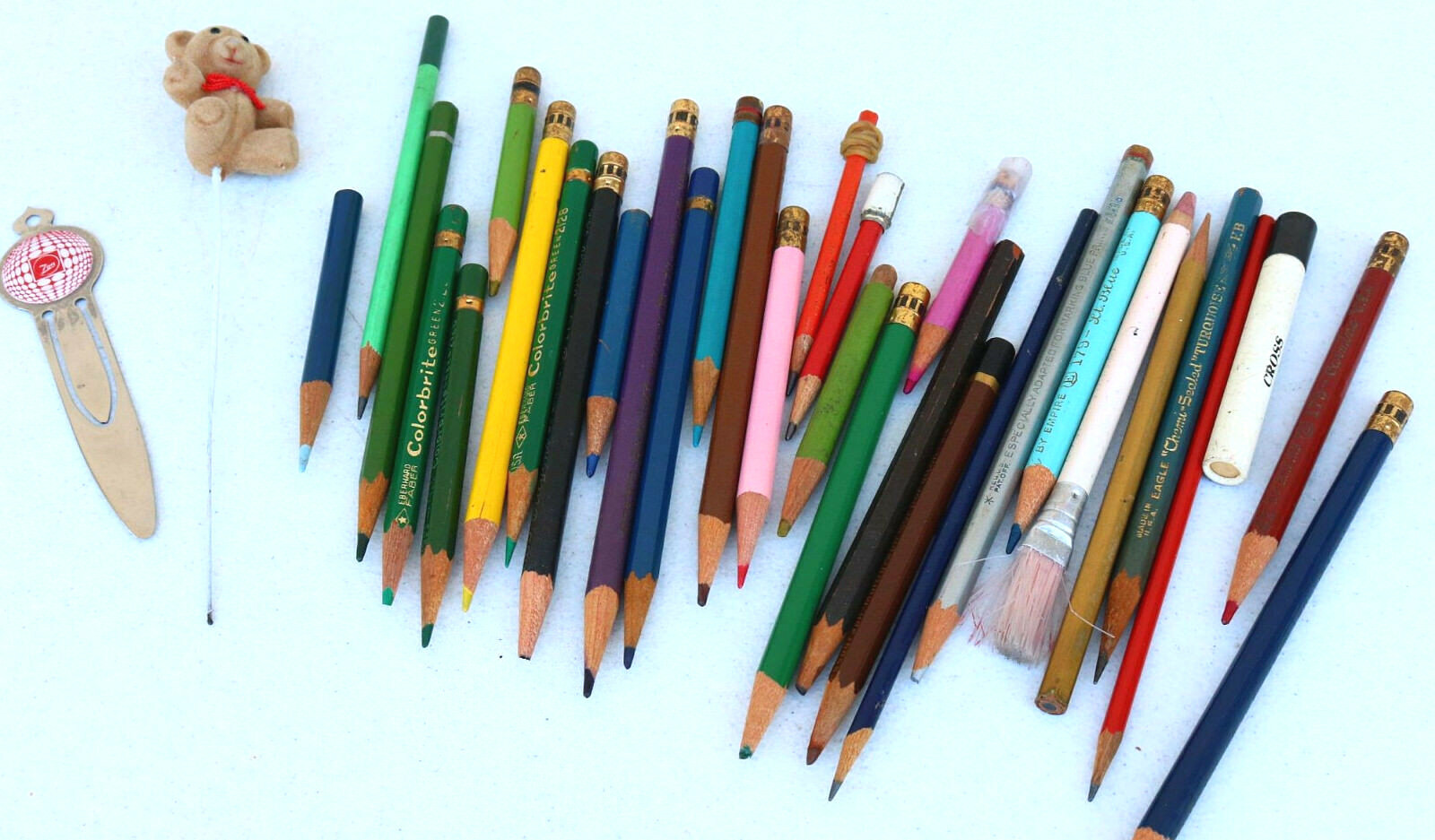 MIXED LOT VINTAGE Pens Color Art Faber PENCILS Junk Drawer Treasures Unusual XY