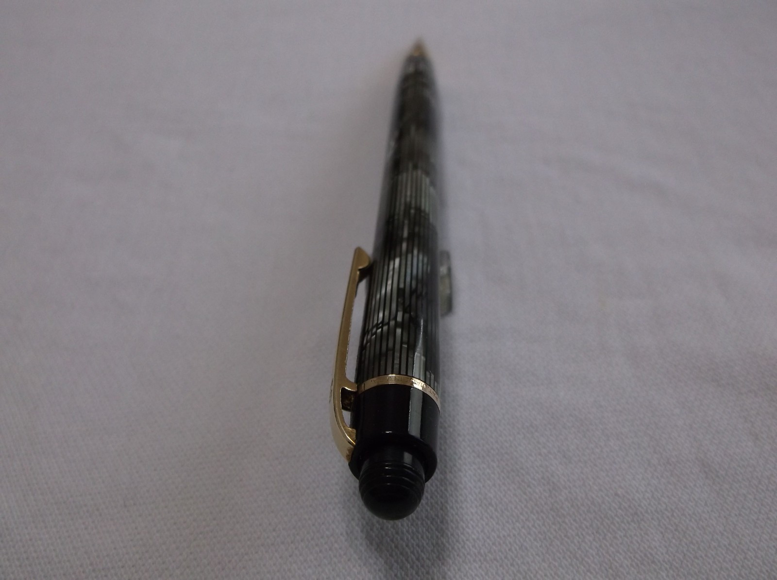 VINTAGE EVERSHARP SKYLINE GRAY STRIPE MOIRE MECHANCIAL PENCIL / 1.18 mm LEAD
