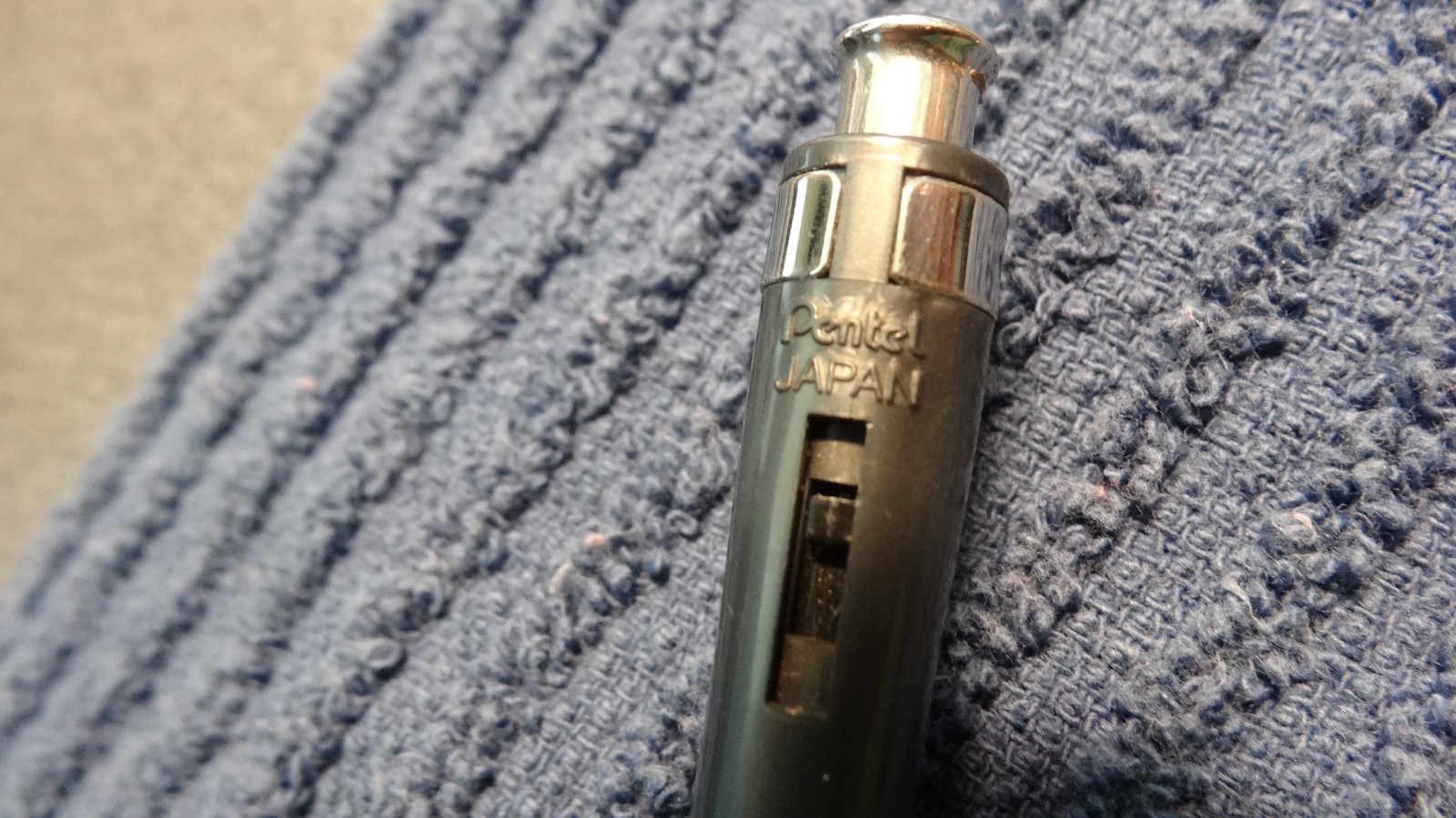 Pentel Technica-X 0.5mm Retractable Mechanical Pencil PW45 Grey Please Read