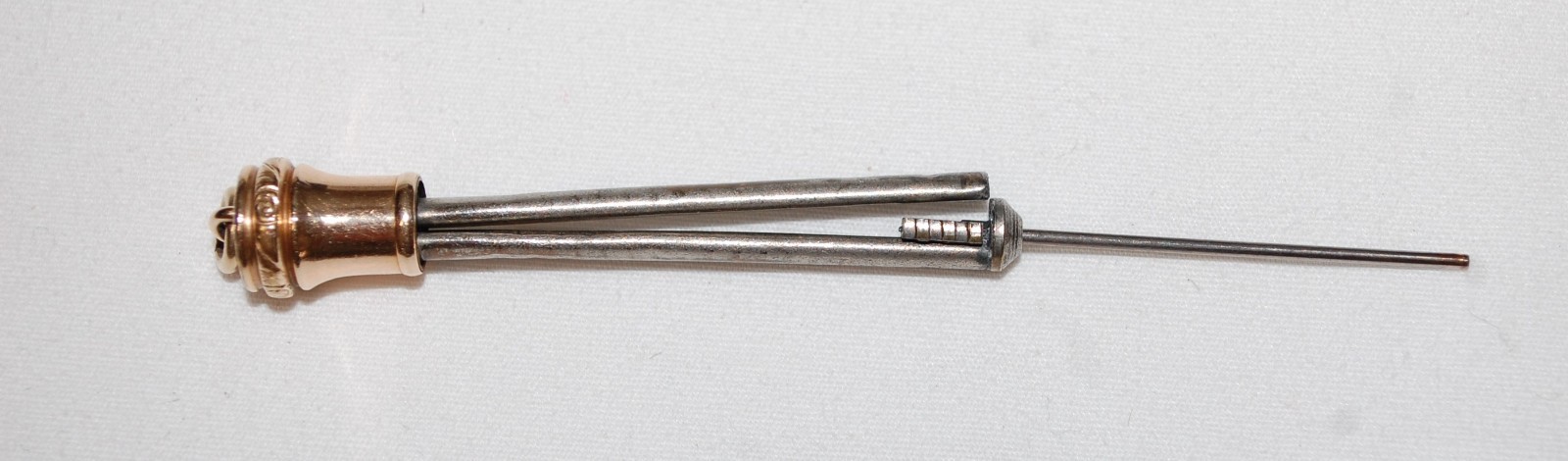 WAHL EVERSHARP Gold Filled Pencil Smooth Sides Engraved Needs Lead Preowned