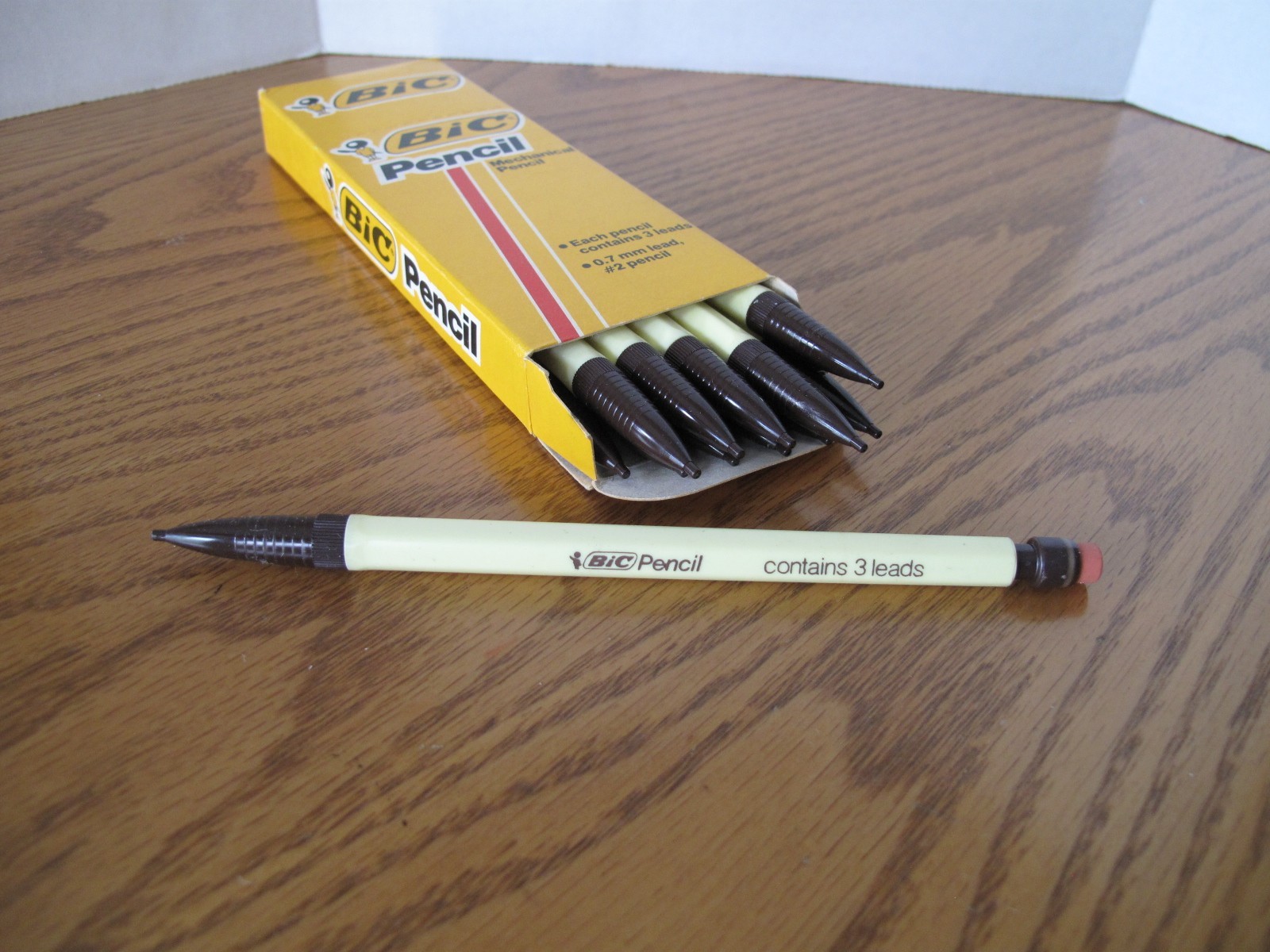 Vintage BIC Mechanical Pencils 0.7 mm Box of 12 NEW #2 Lead Made in France 1985