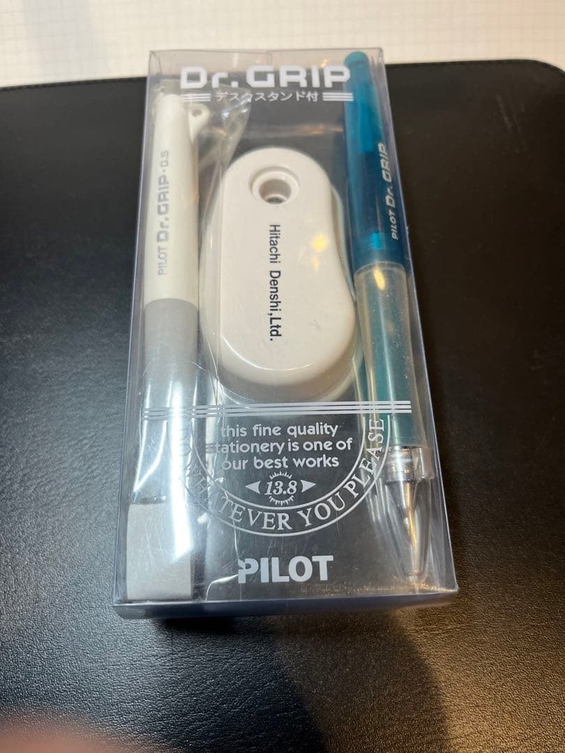 Dr.GRIP set with desk stand