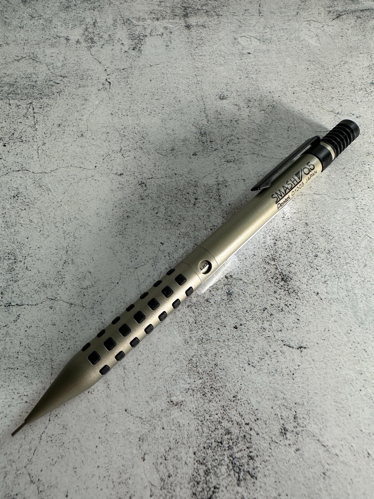 Pentel Smash Mechanical Pencil 0.5mm Gun metal Q1005-GMKS Limited Colors
