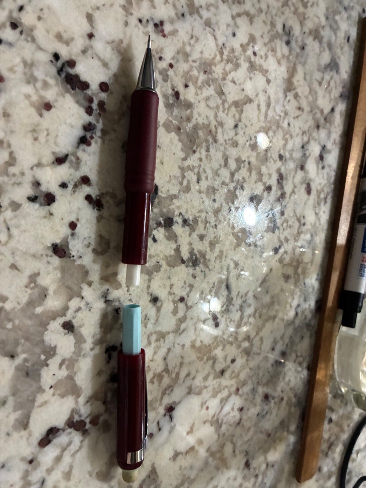 Pentel Mechanical Pencil QE517 Japan Burgundy 0.7 Twist-Erase Metal Tip VTG Rare