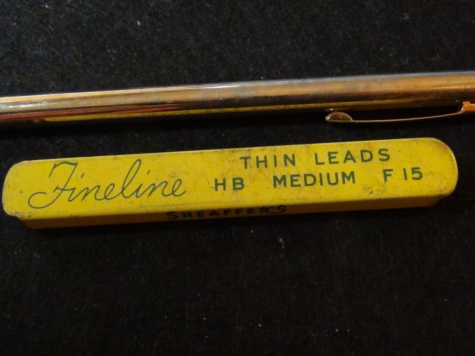Vintage Made in USA Metal Mechanical Pencil & Sheaffer’s Lead Case Nice Set