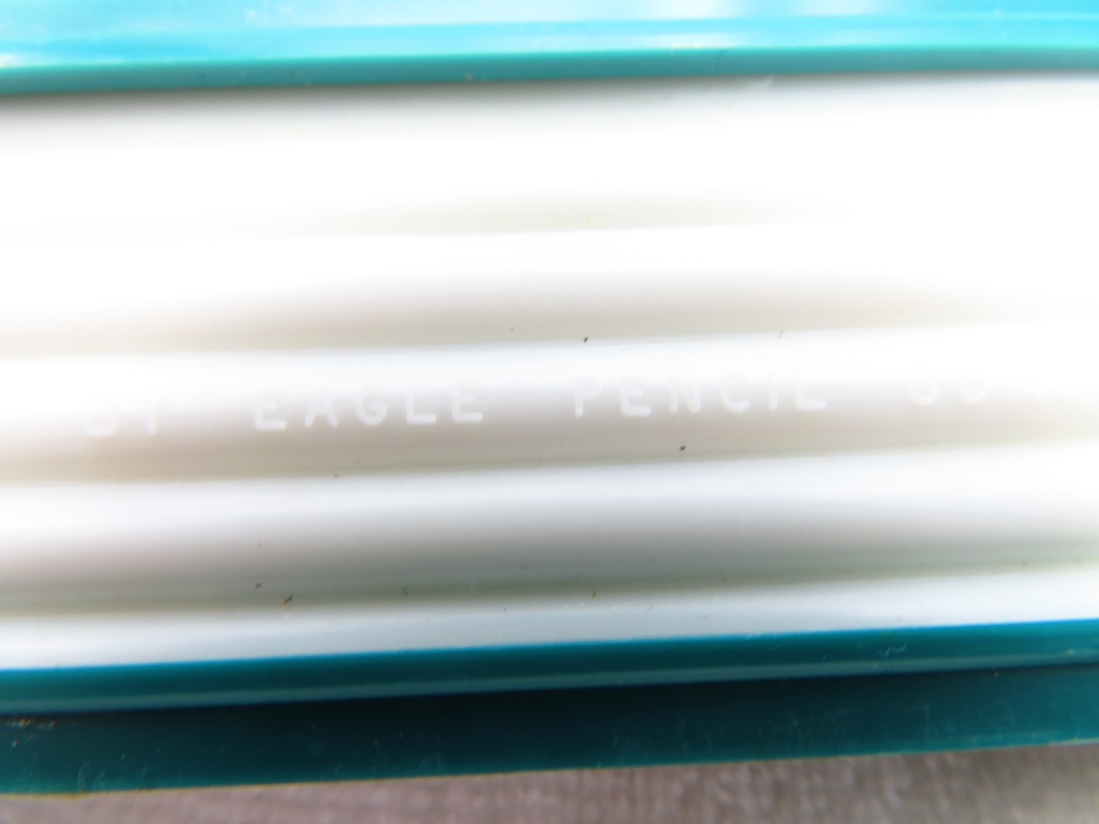 Vintage Eagle Turquoise Drawing Leads 10 Cases Assorted HB H B F 3H 4H Partial