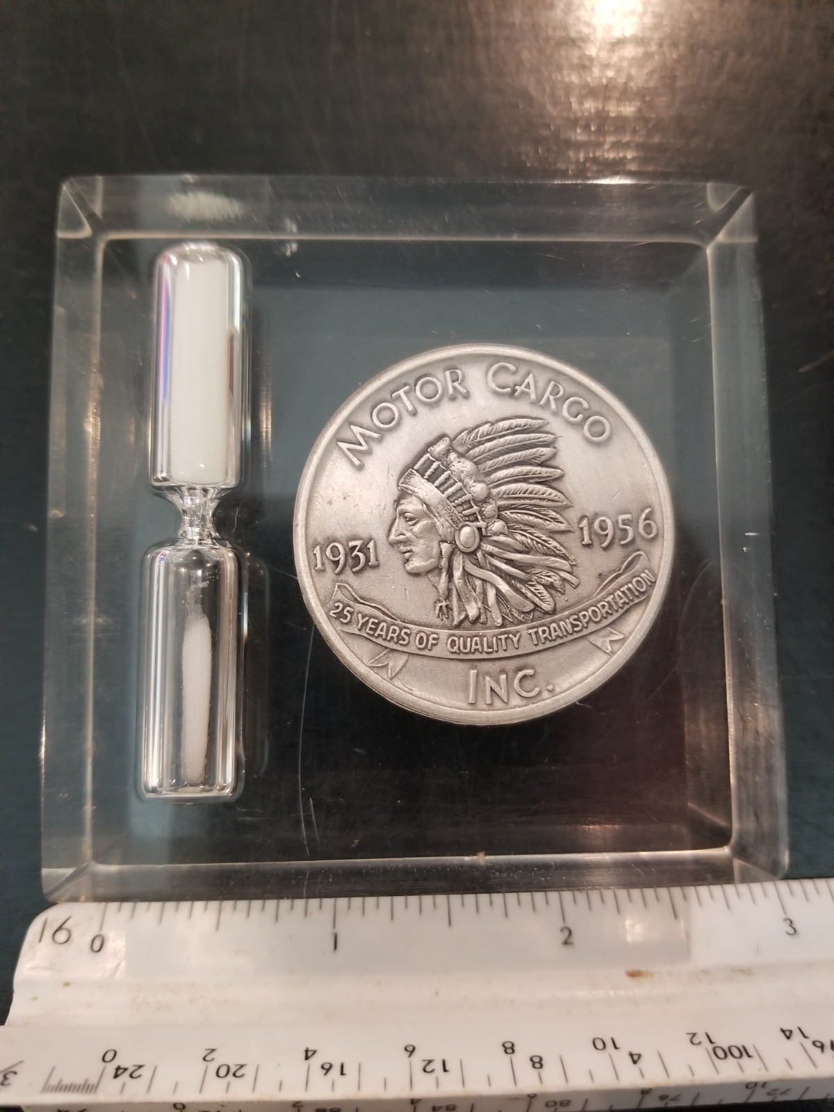 Vintage Motor Cargo Inc. 25 Years Of Service Indian Head Coin W/ Sand Timer RARE
