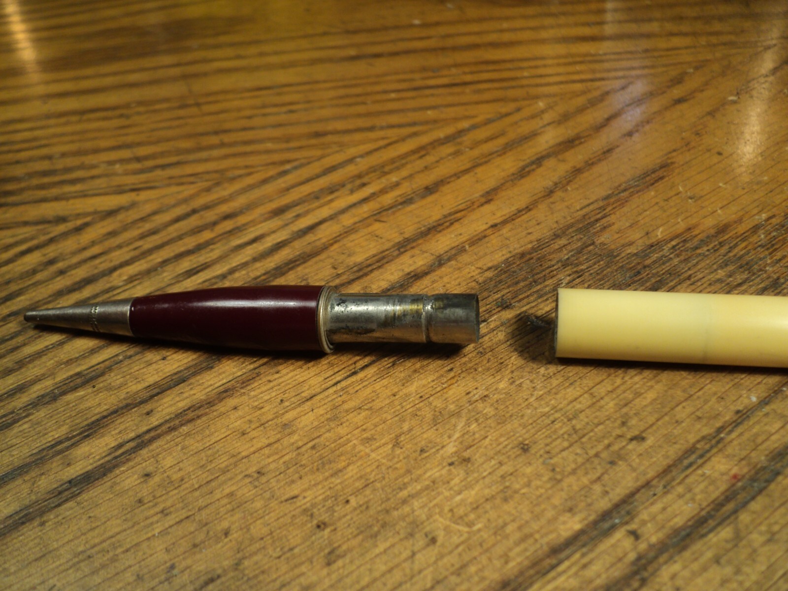 Vintage Ritepoint Mechanical Pencil 5-7/8″ Oil Cap B