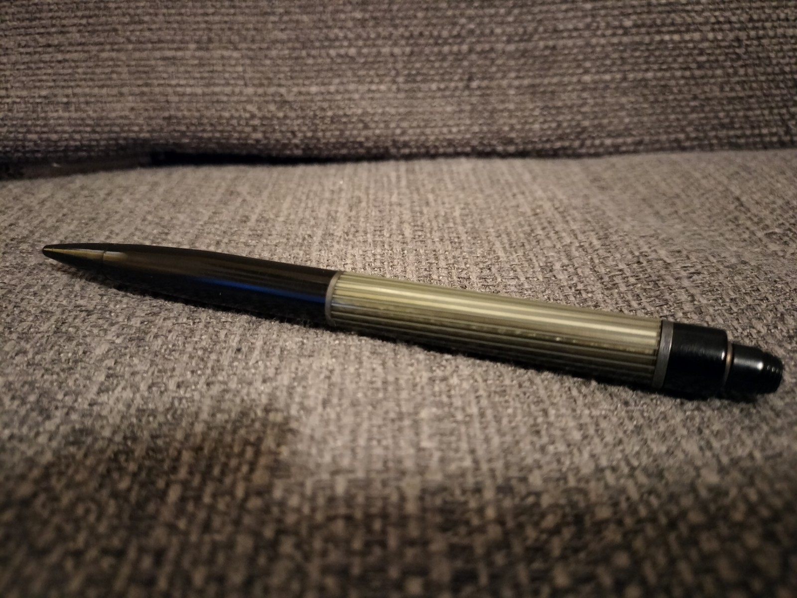 Eversharp Skyline Mechanical Pencil (1940s) Charcoal w Striped Cap