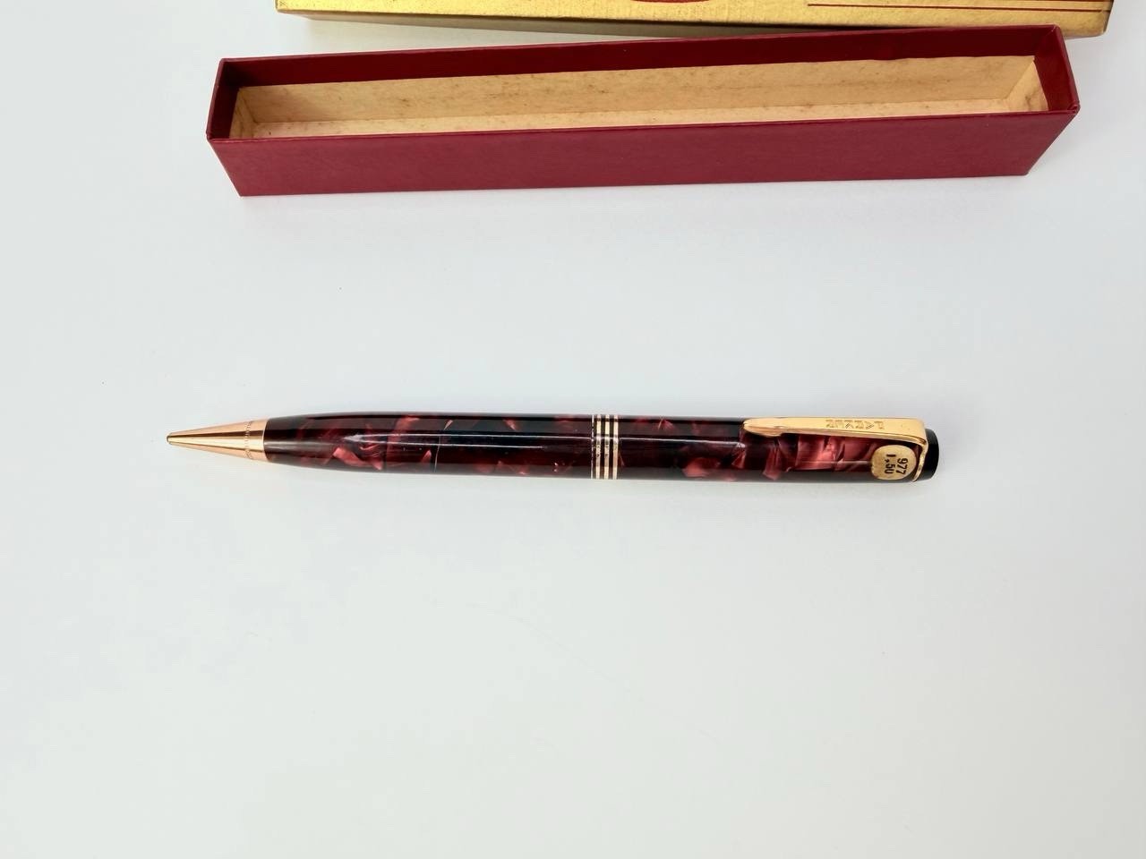 VINTAGE PARKER DUOFOLD RED MARBLE (BURGUNDY) MECHANICAL PENCIL w/ Box