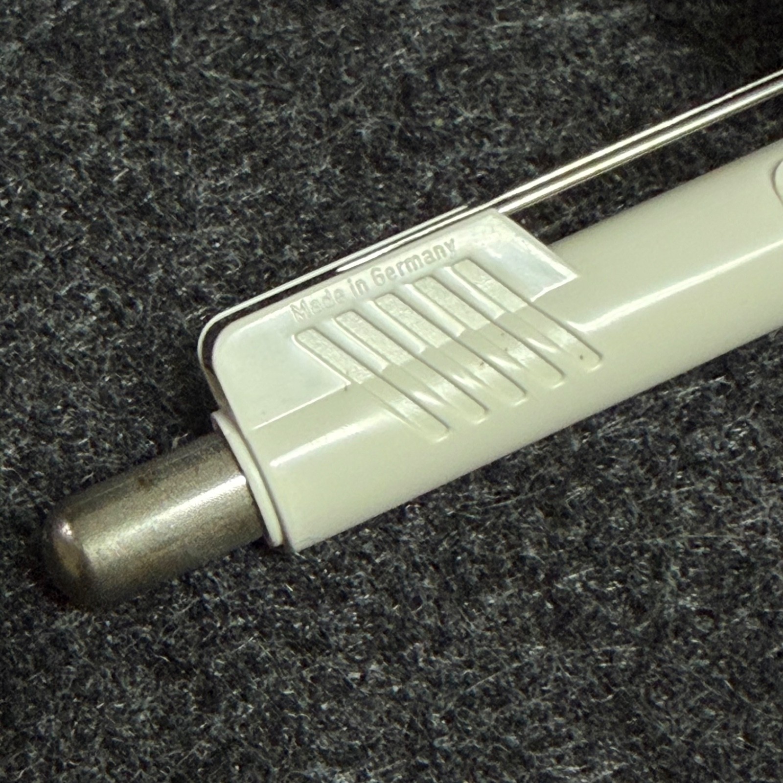 NOS Vintage rOtring Tikky SC 0.5 mm White Retractable Sleeve Rare w/ Sticker