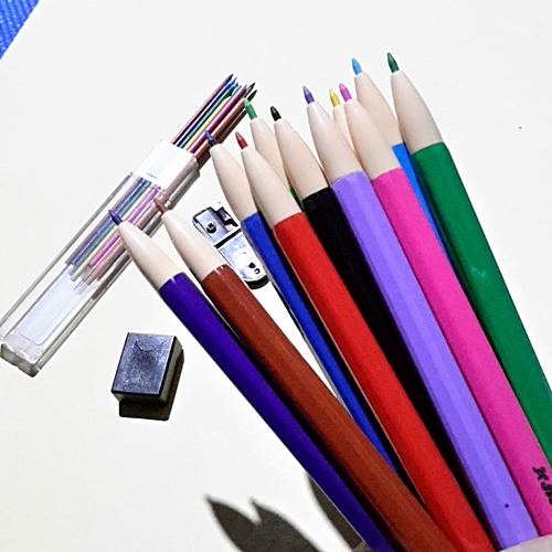 Horse Color Pencils Set Mechanical 2.0 mm. with 12 colors sharpener