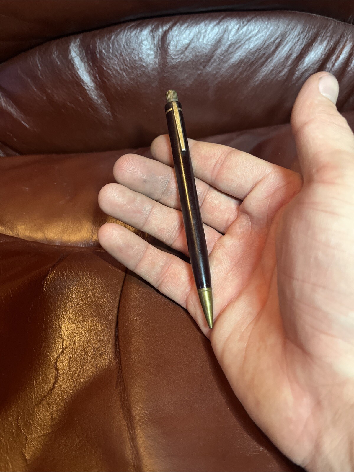 VINTAGE EVERSHARP MECHANICAL PENCIL Red Burgundy Maroon Gold Body Works Empty