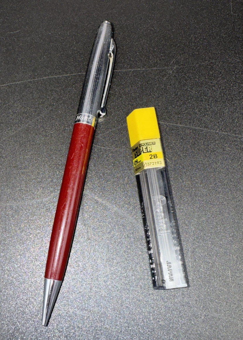 North-Rite Mechanical Pencil and open Pentel High-Poly 0.9 Replacement lead