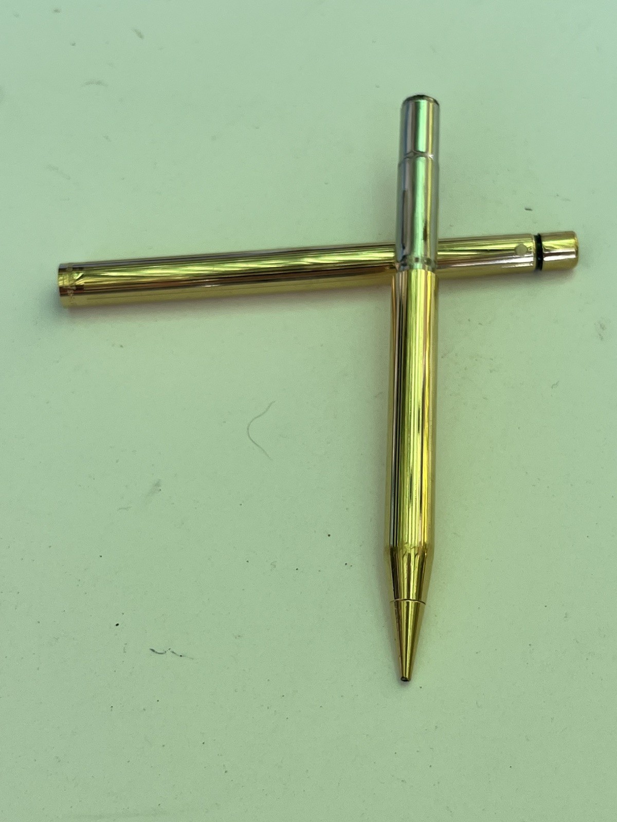 Sheaffer Vintage Slim White Dot Gold Electroplate Desk Pencil. 9mm