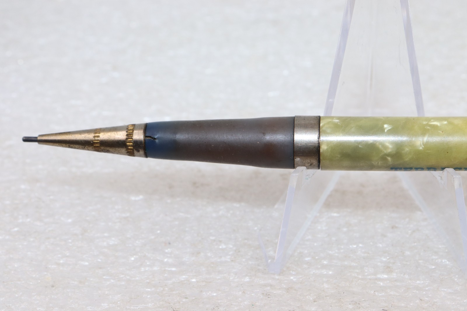 1930-1945 Terrace View Court Motel Celluloid Advertising Mechanical Pencil