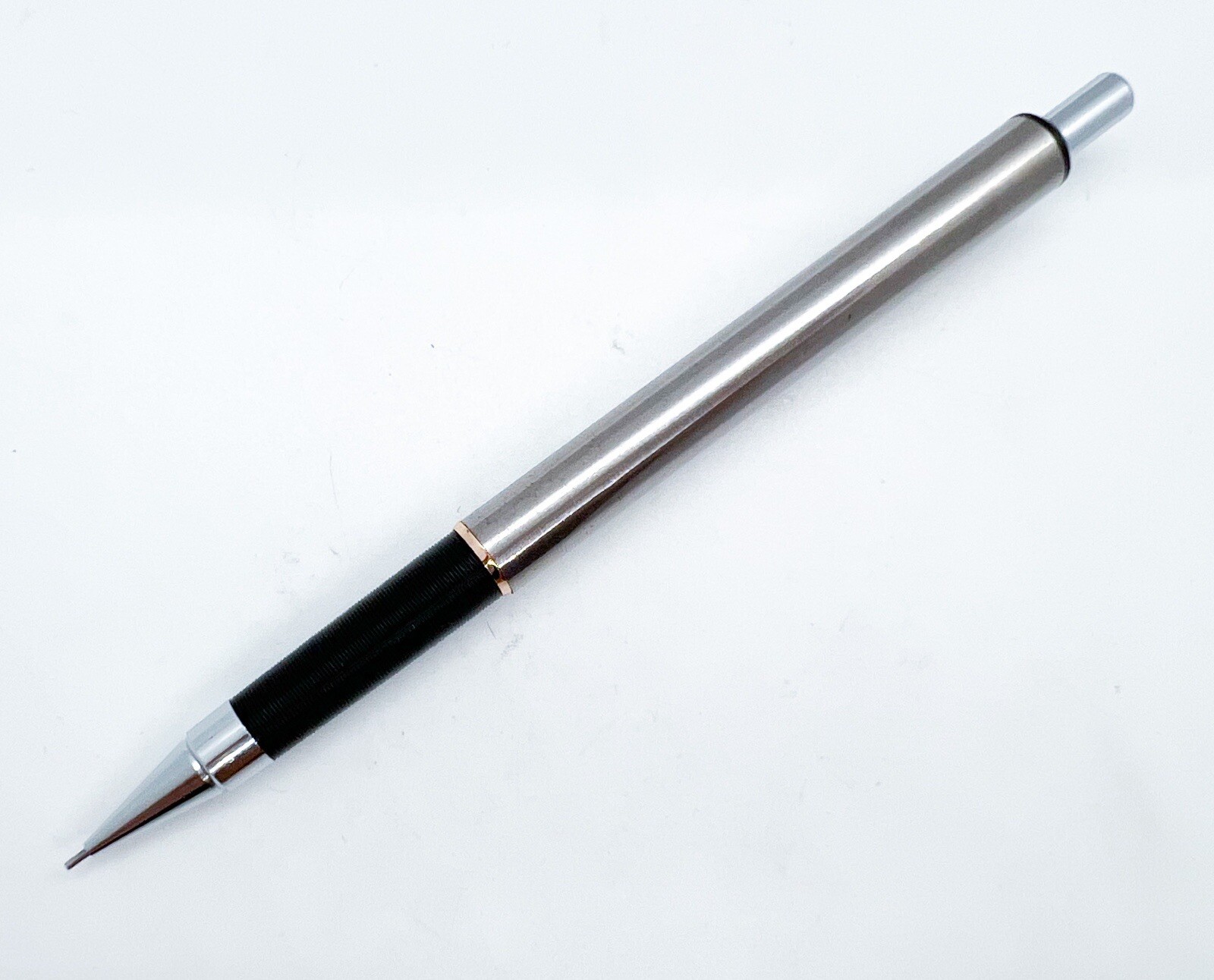 NOS Mitsubishi Mechanical Pencil special grip drafting M5-55 with box