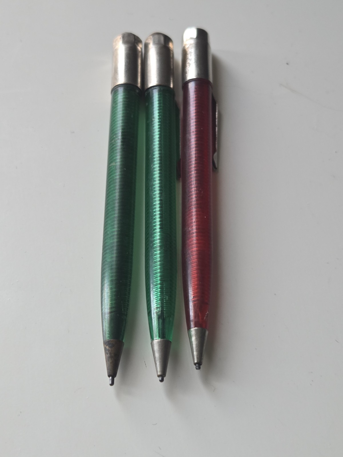 Vintage Scripto Red & Green Translucent Twist Mini 4″ Mechanical Pencil Lot Of 3
