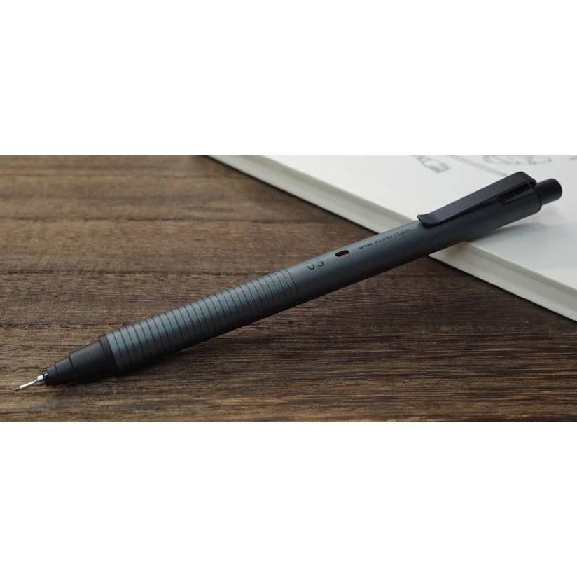 Uni Kuru Toga Metal Phantom Gray 0.5mm Mechanical Pencil M5KH1P.23 Japan NEW