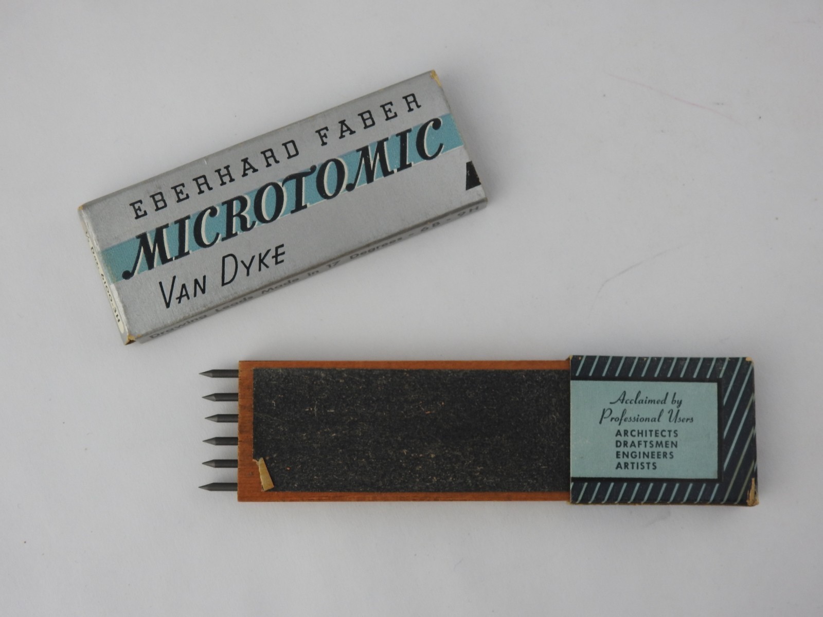 2 Eberhard Faber Microtomic Van Dyke Drawing Leads Vintage Hi Density Graphite