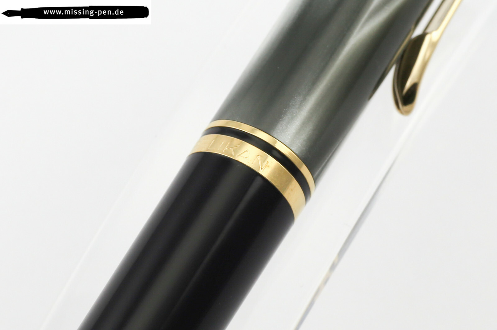 Pelikan Old Style Pencil (0.5 mm) D200 in Grey Marble & Black (gold cap)