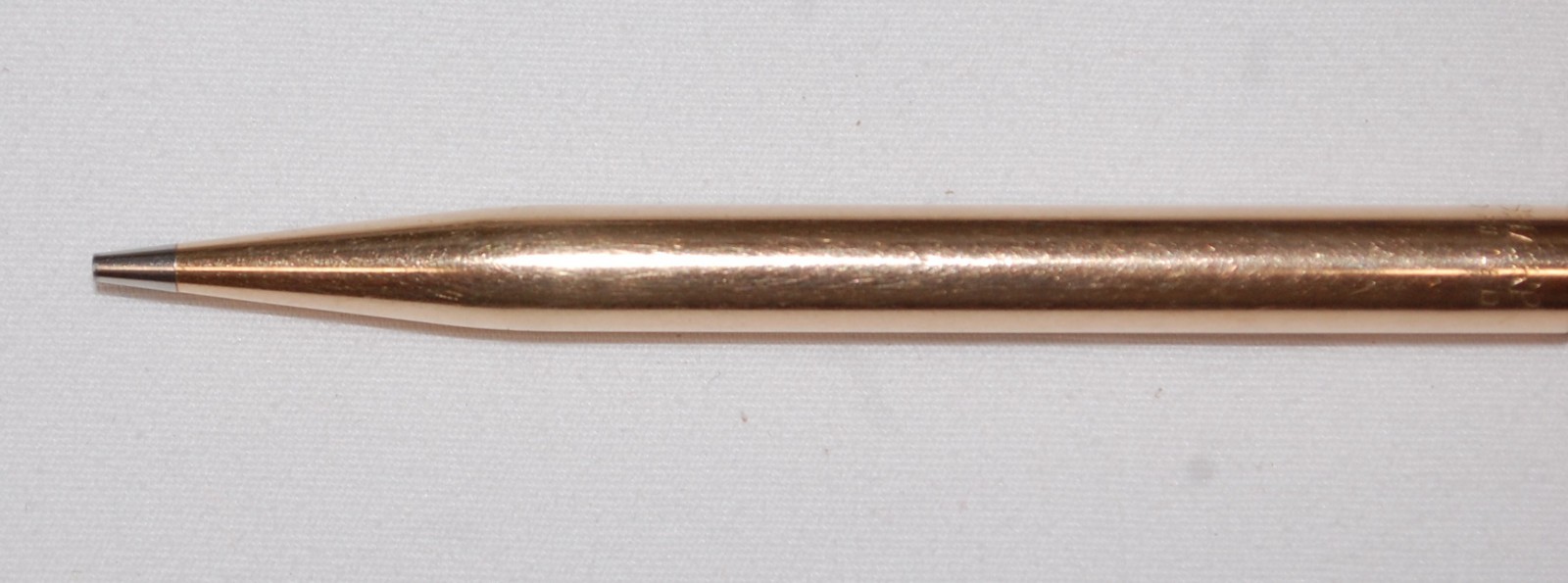 WAHL EVERSHARP Gold Filled Pencil Smooth Sides Engraved Needs Lead Preowned