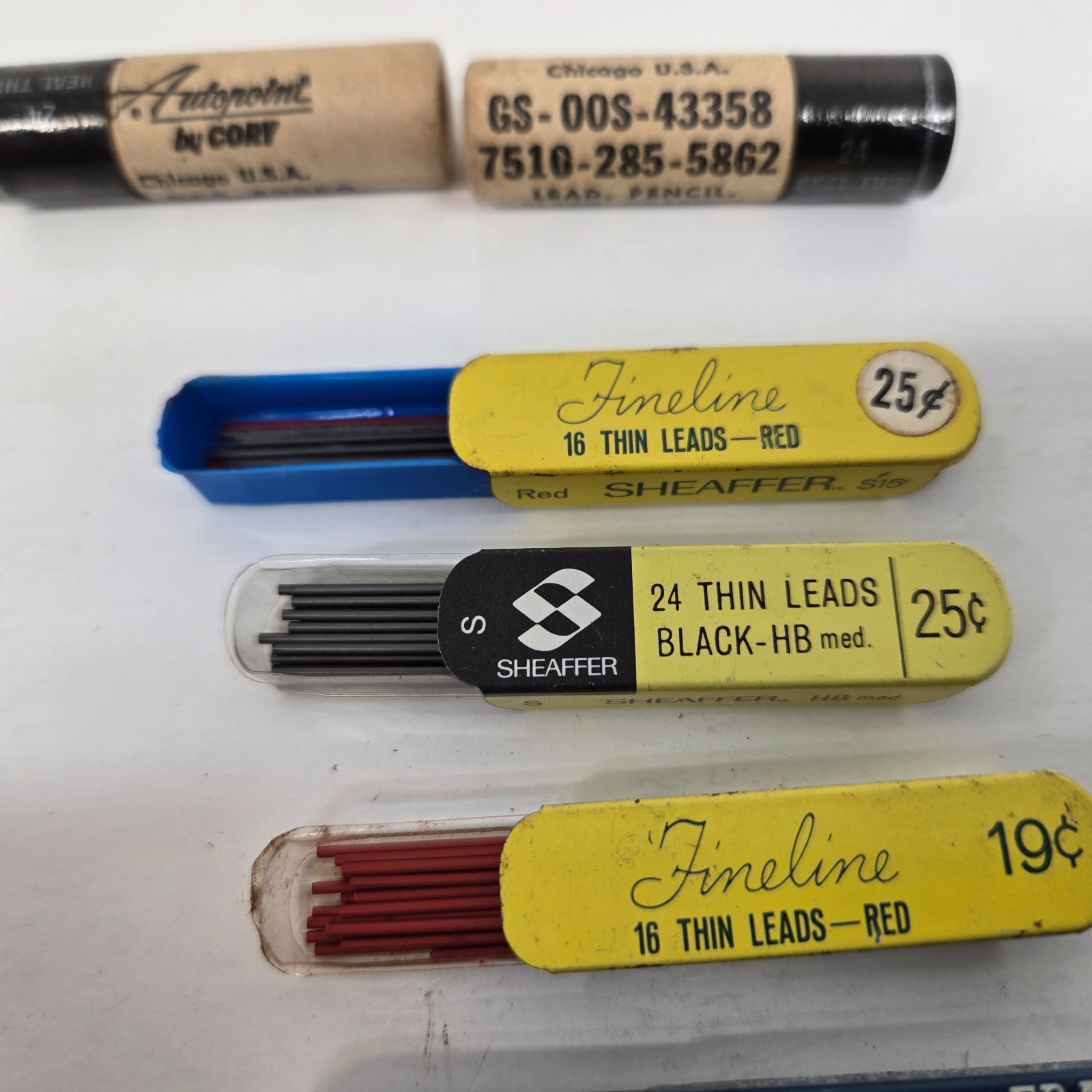 Vintage Sheaffer Lead Fineline 16 24 Lot Black Red Autopoint by Cory Erasers