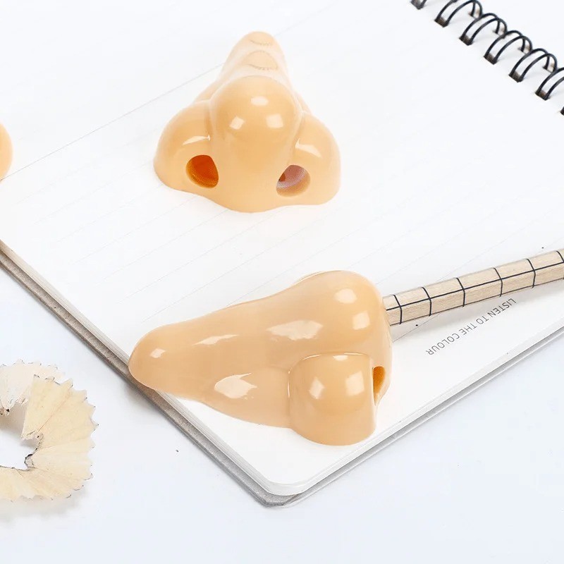 1 pc Funny Nose Pencil Sharpener Creative School Supplies Kids Party Favors