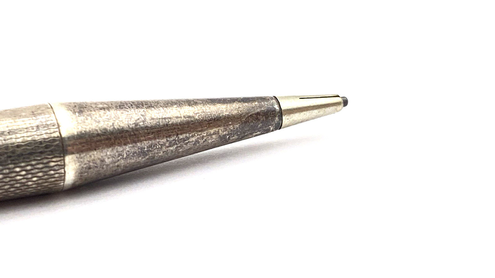 VINTAGE 900 SILVER MECHANICAL PENCIL IN WAIVY PATTERN MADE IN GERMANY 1920S