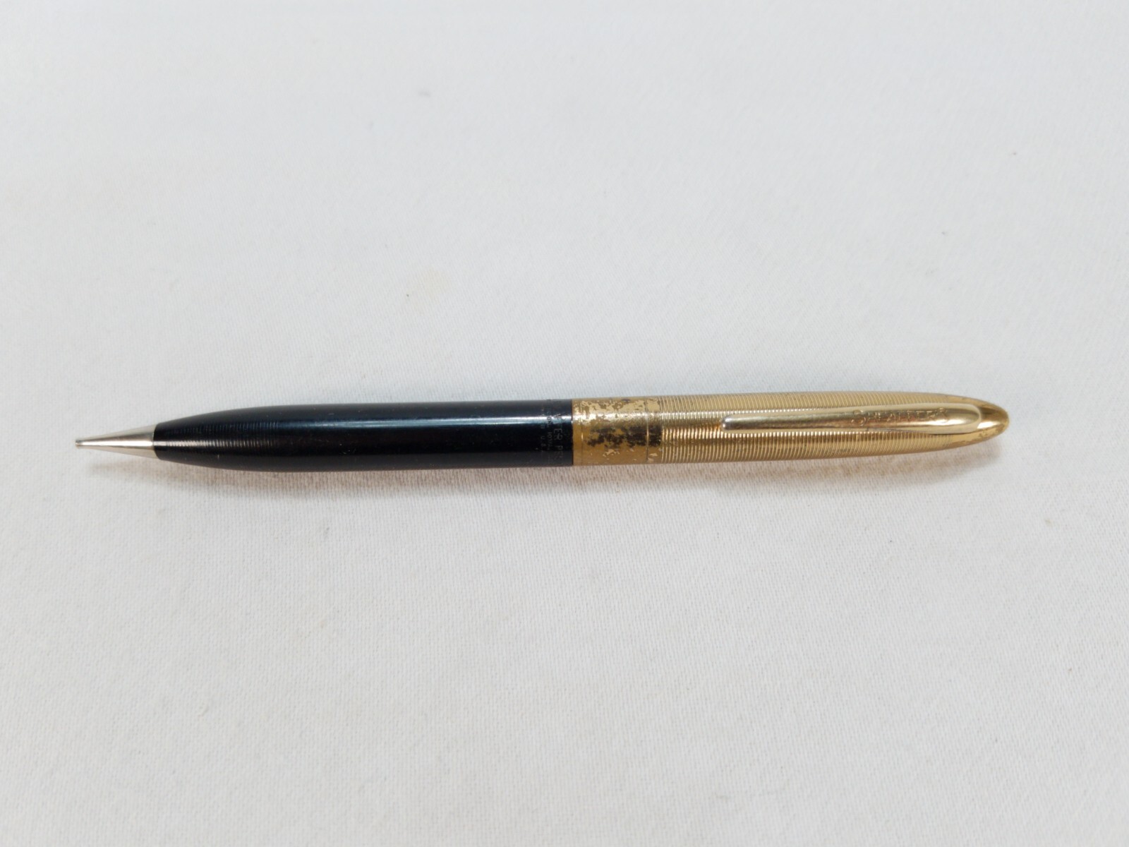 Vintage Early 60’s Sheaffer’s Continuos Twist Mechanical Pencil Black and Gold