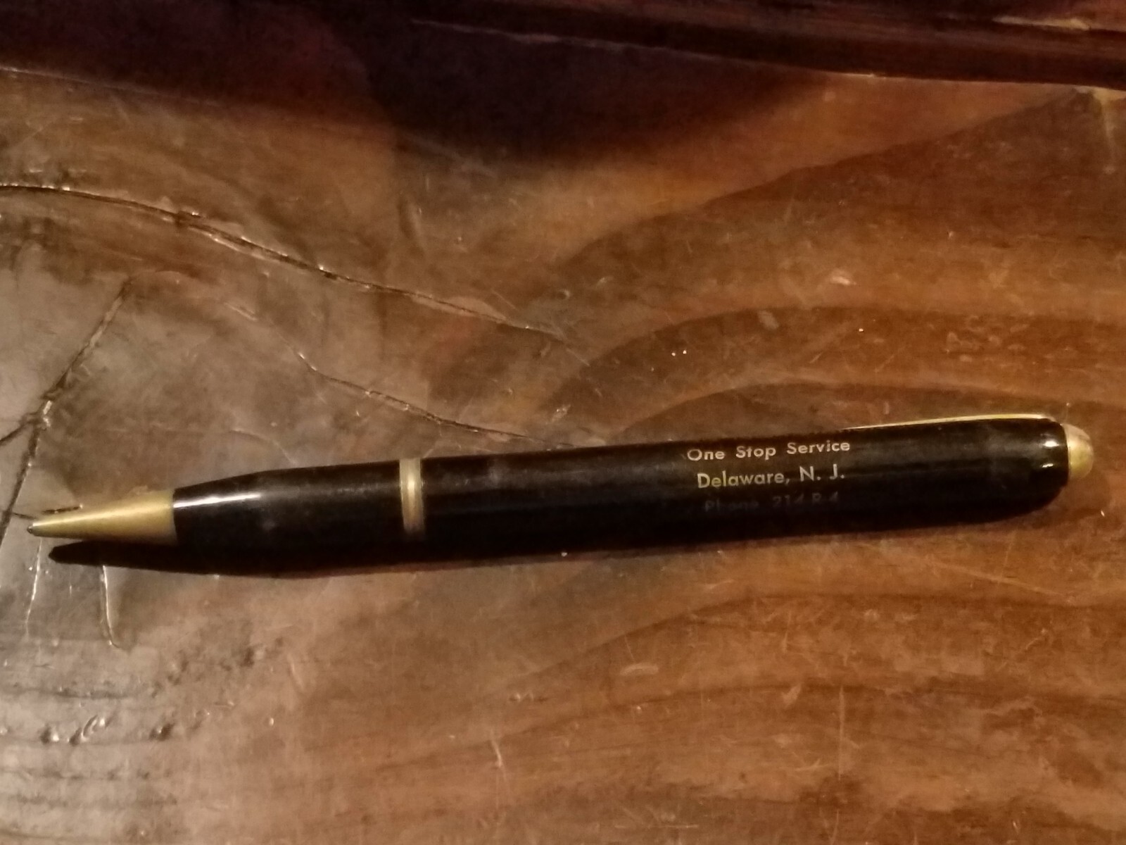 Vintage Walt’s Tulsa Station Delaware NJ Mechanical Pencil 5″ Gold & Black