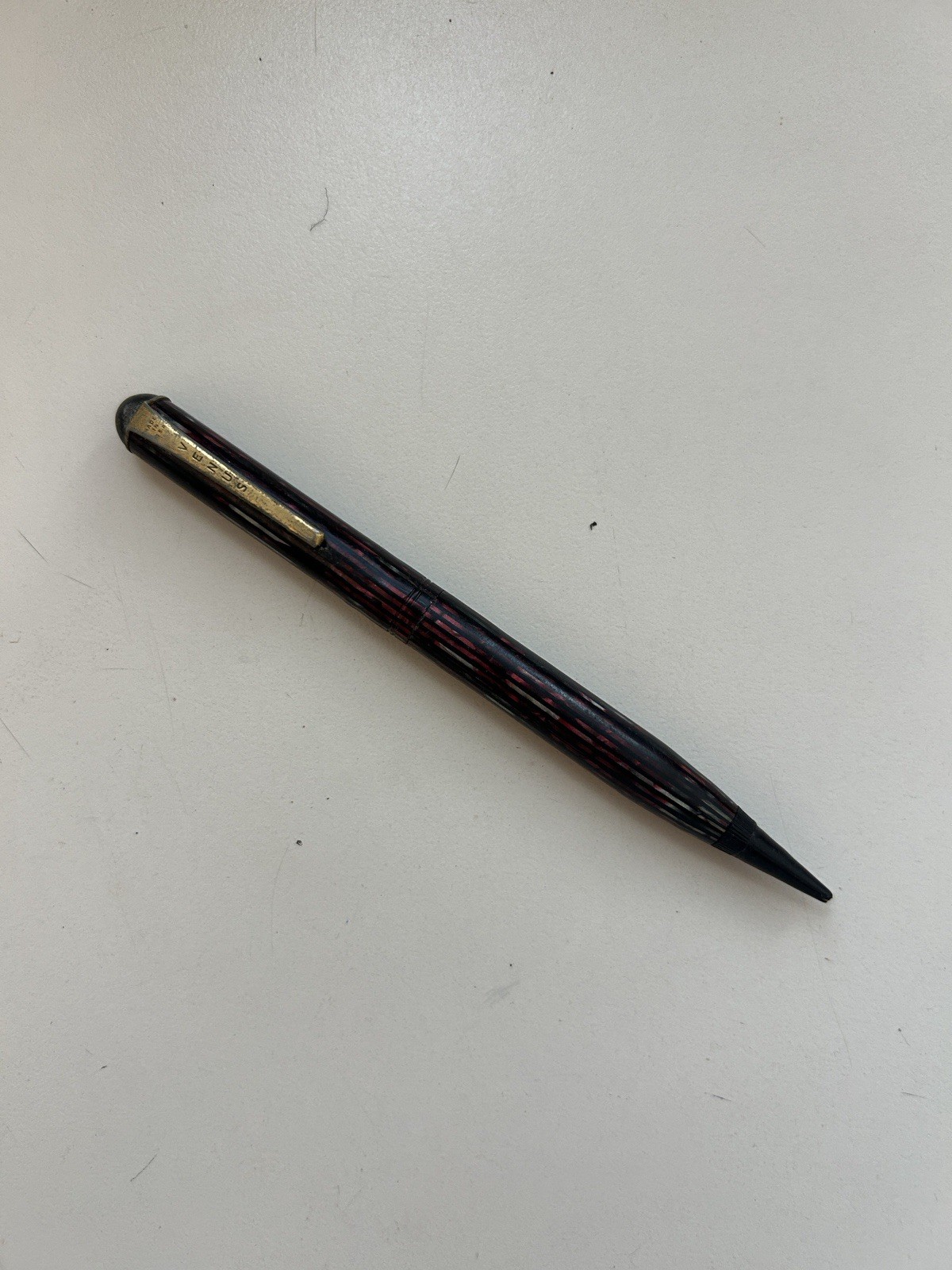 Fantastic vintage VENUS mechanical lead pencil RED BLACK GOLD USA