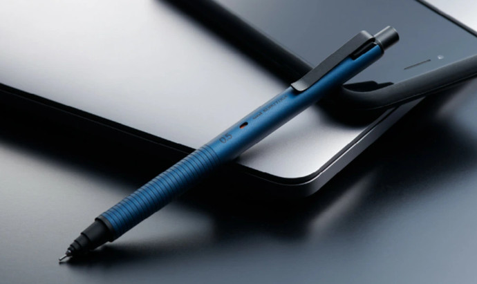 Uni Kuru Toga Metal Mechanical Pencil 0.5mm M5-KH1P Silent Blue