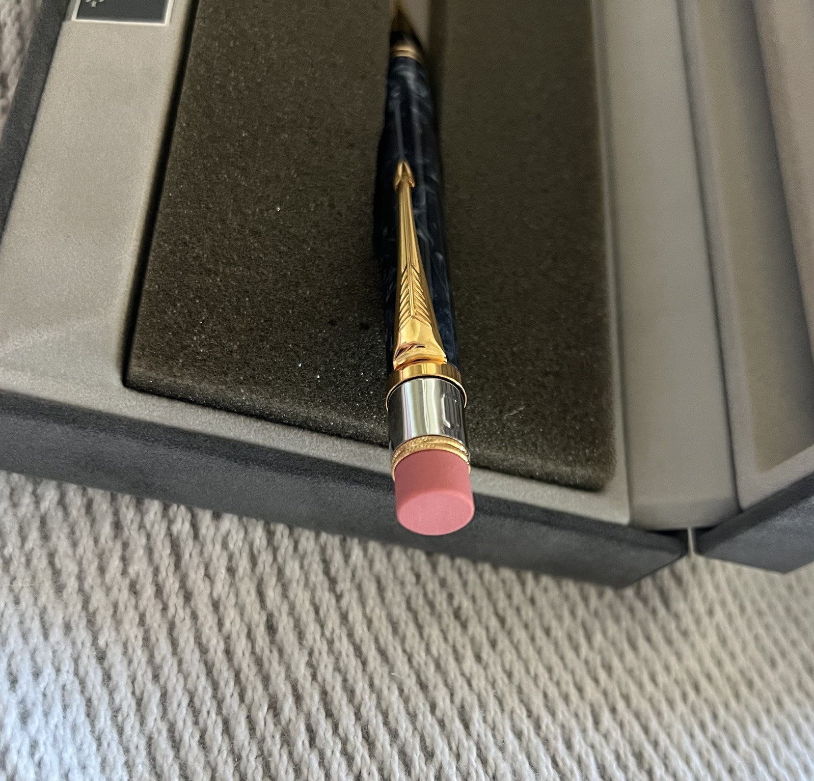 PARKER DUOFOLD CENTENNIAL MARBLE BLUE MECHANICAL PENCIL