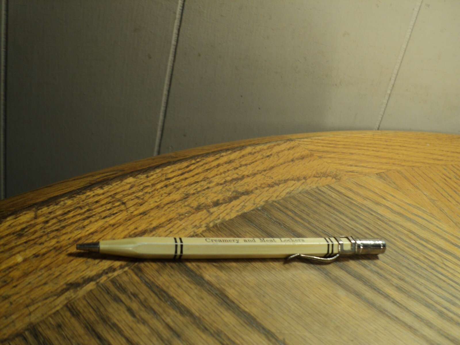 Vintage ADGiF Mechanical Pencil Advertising Seasons Greetings Wanda Creamery