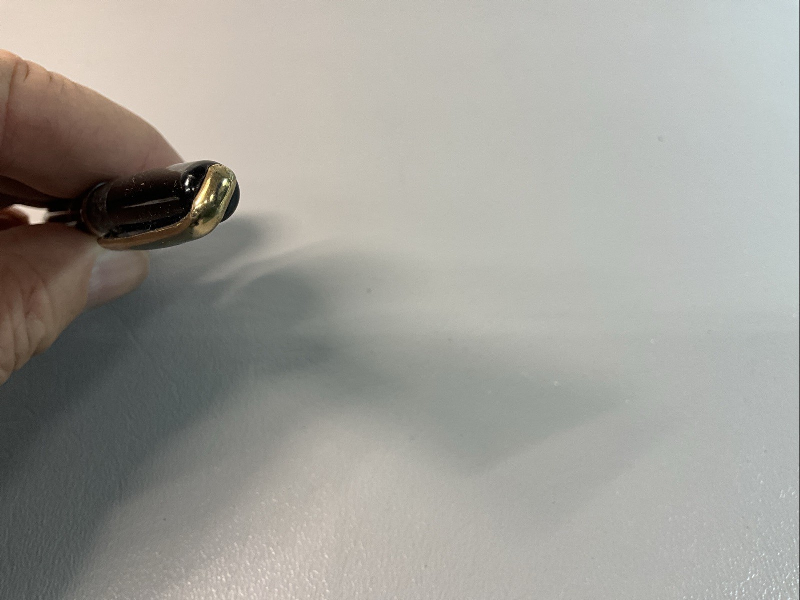 VINTAGE 1930’S MOORE MECHANICAL PENCIL. WORKS, BLACK WITH GOLD TRIM. 5 1/8(S1268