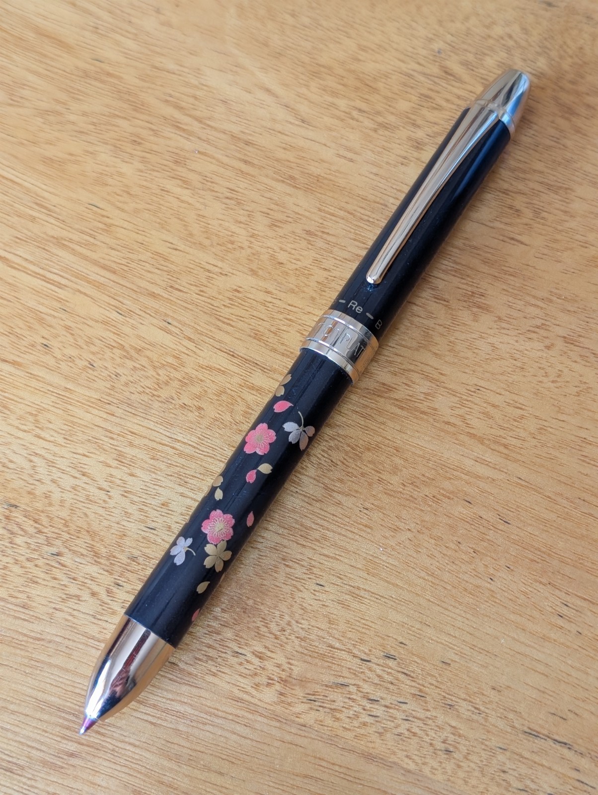 R3 Action Ultimate PLATINUM Japan Multi-function Pen Navy Gold Floral