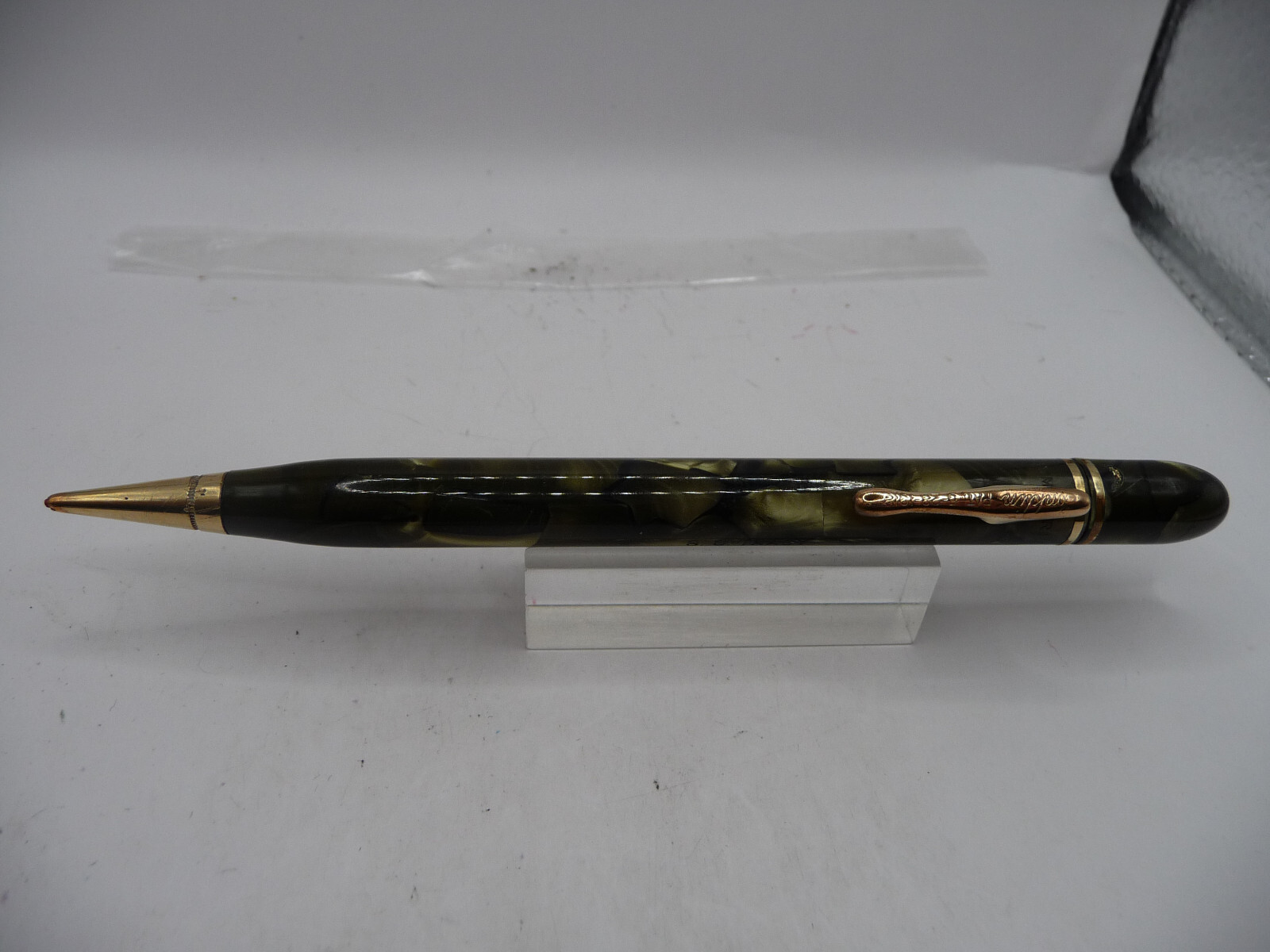 Conklin Vintage Senior Endura Symetrik Green Marble Pencil-working