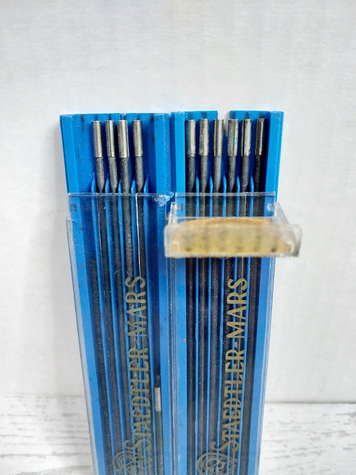 Vintage☆ Staedtler Mars Lumograph~ 4H Leads No. 1904 (10 NEW Leads/ Unbroken)