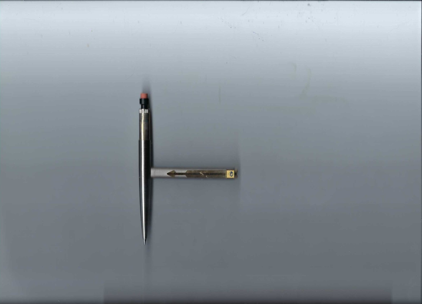 Vintage Parker Arrow Stainless Steel W/Gold Trim 0.5 mm Automatic Pencil W/ Adv.