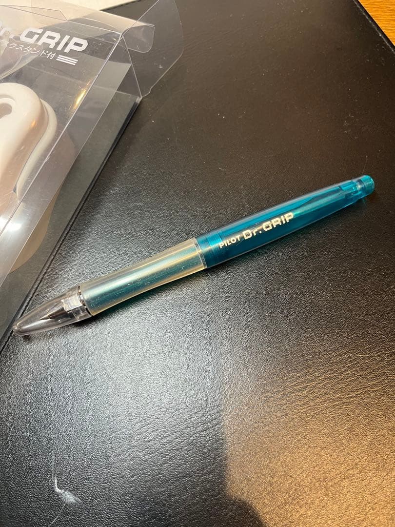 Dr.GRIP set with desk stand