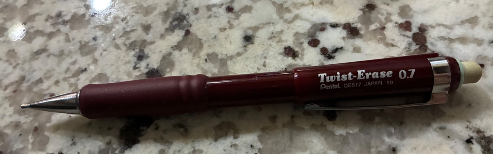 Pentel Mechanical Pencil QE517 Japan Burgundy 0.7 Twist-Erase Metal Tip VTG Rare