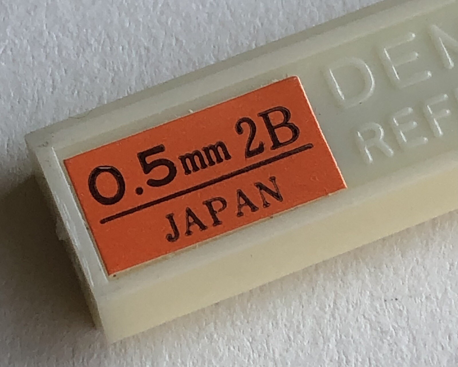 Vintage MITSUBISHI Mechanical Pencil Lead 2B VERY SOFT .5mm Demi NOS 12pk Japan