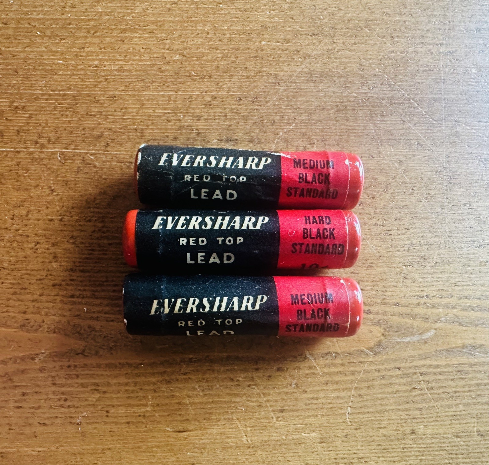 Vintage EVERSHARP Red Top Lead 3 Tubes 2 Med 1 Hard Black Standard 0.046in 1.1mm