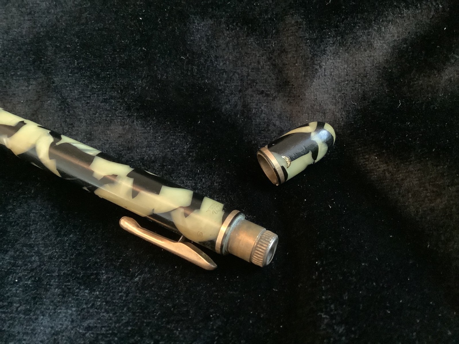 Conklin Endura vintage mechanical pencil, green and black