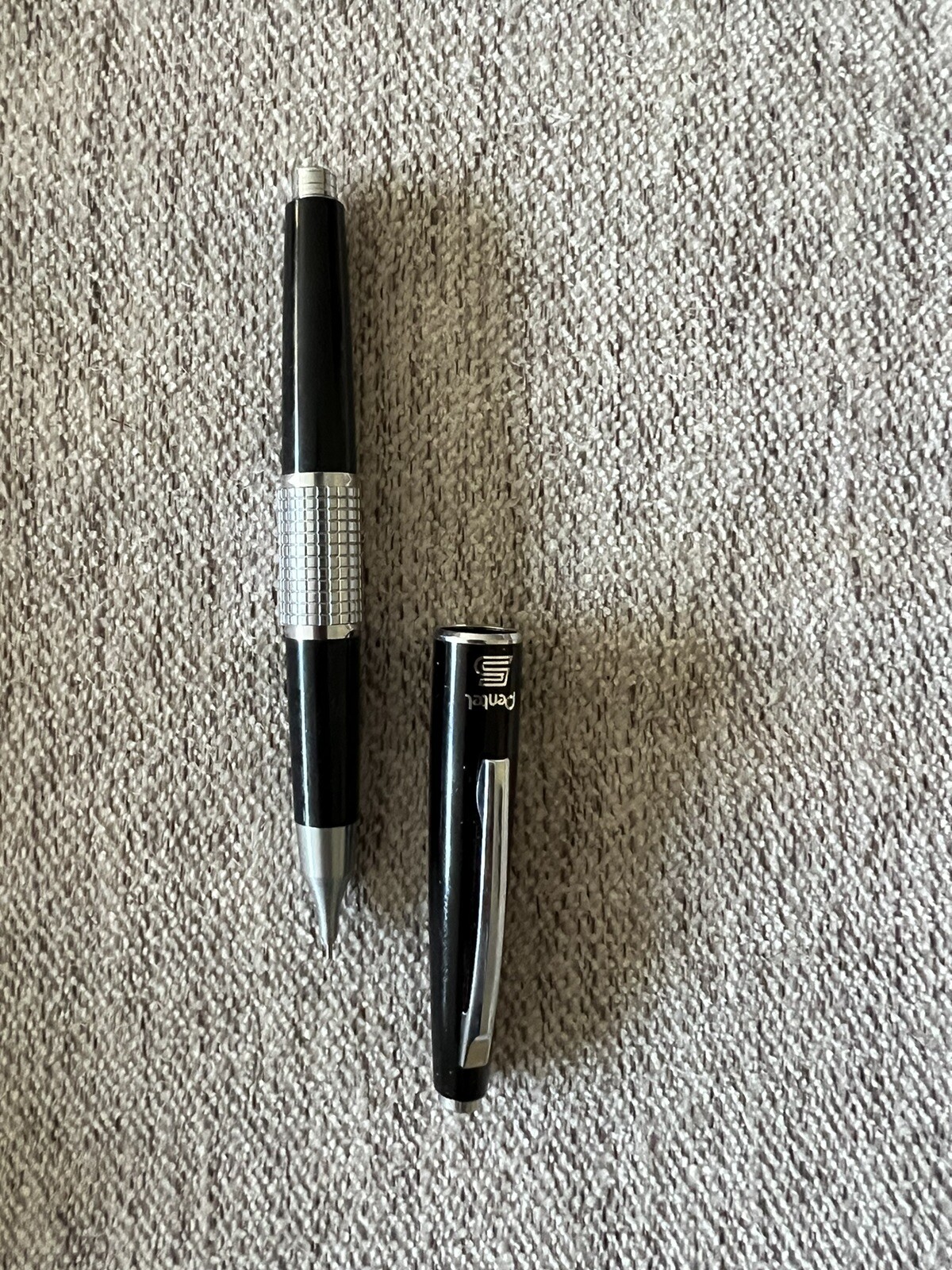 Pentel Mechanical Pencil Mannen CIL Kelly Cap Type P1035-AD Black